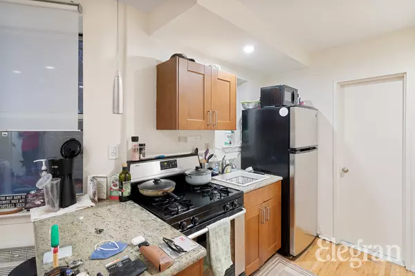 New York, NY 10016,324 E 35th St #2A