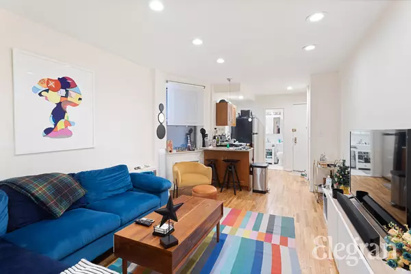 New York, NY 10016,324 E 35th St #2A