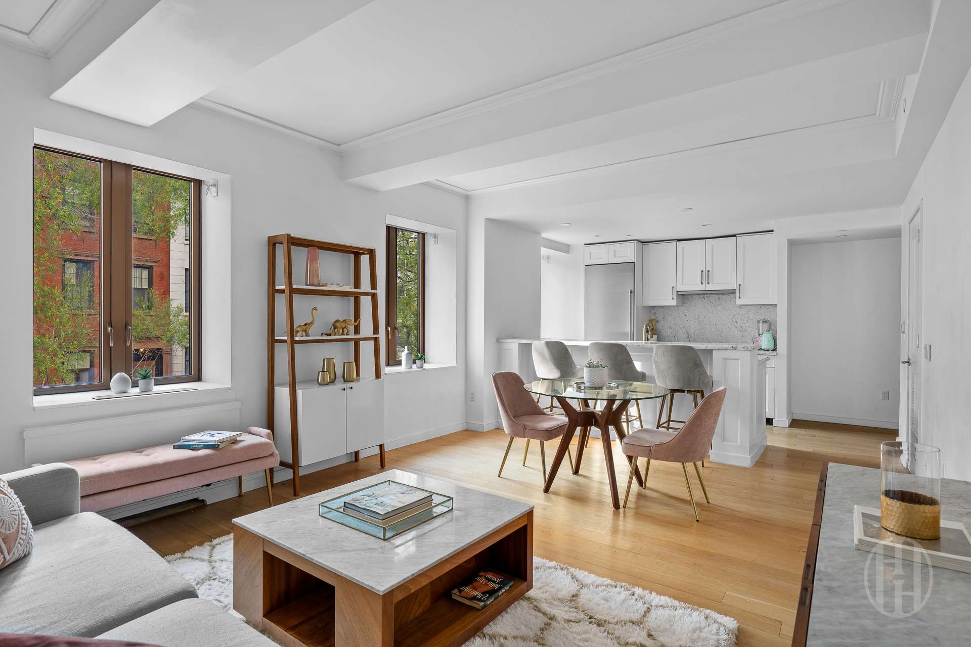 225 East 19th Street 203 Gramercy Park New York NY 10003