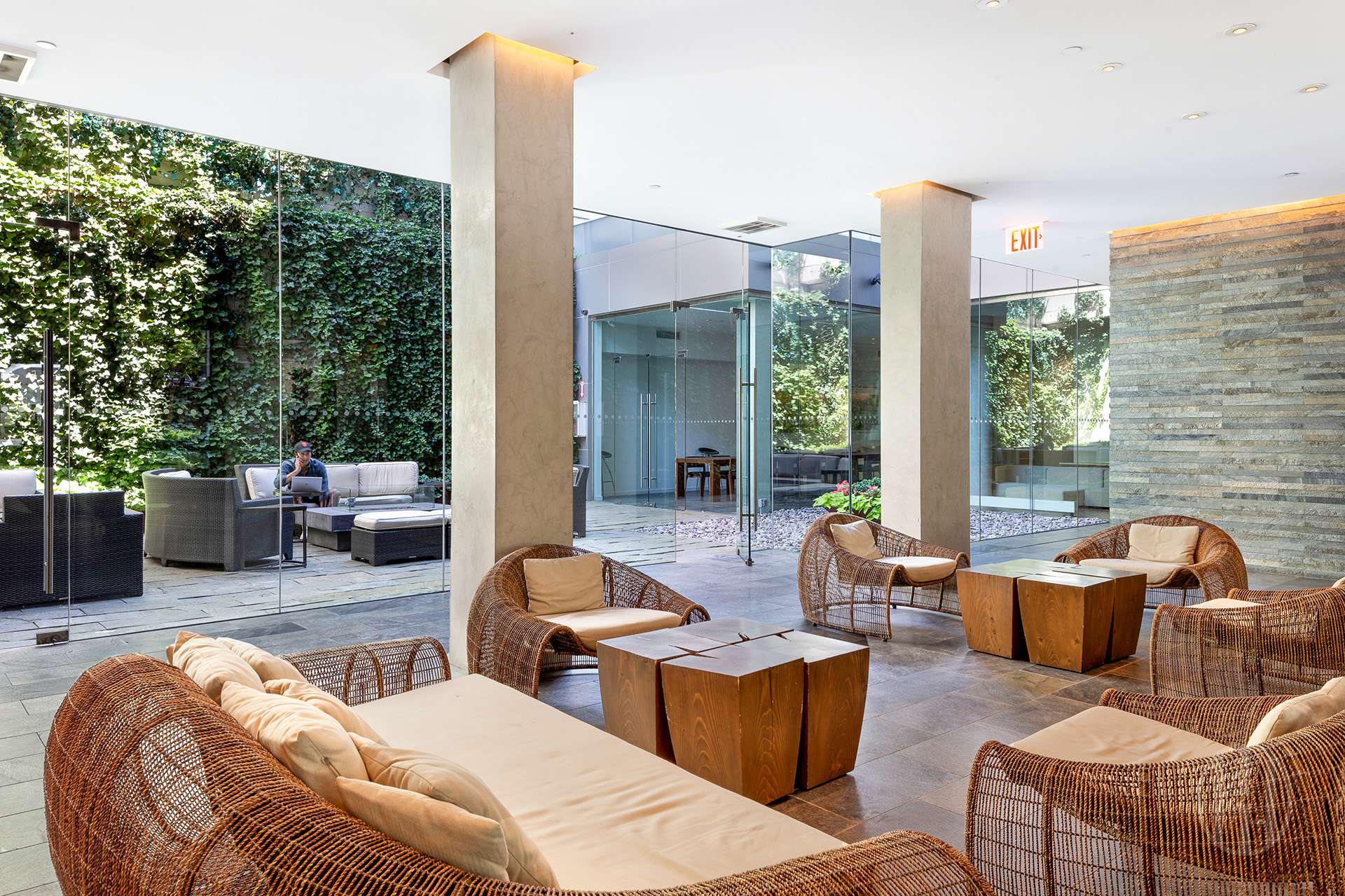 303 East 33rd Street 11E Kips Bay New York NY 10016