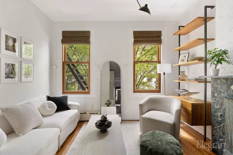 140 W 10th St #3FE, New York, NY 10014