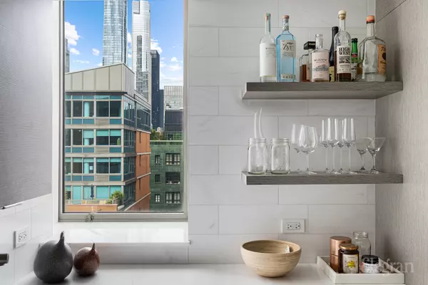 New York, NY 10011,520 W 23rd St #14D