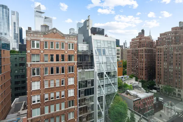 520 W 23rd St #14D, New York, NY 10011