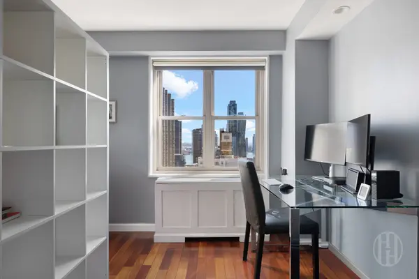 137 E 36th St #20C, New York, NY 10016