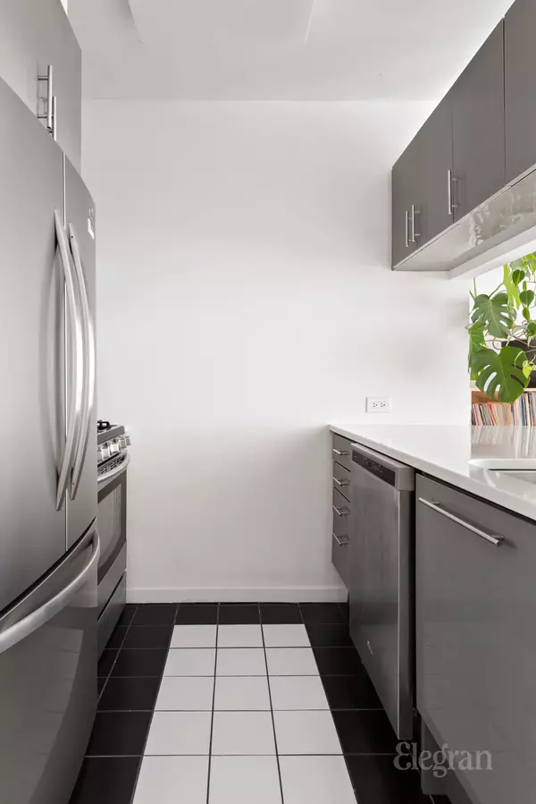 New York, NY 10019-3822,150 W 56th St #2906