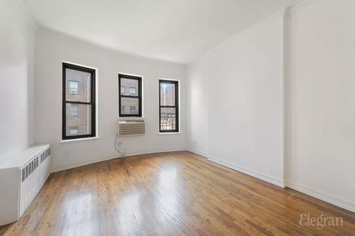 New York, NY 10128-2400,160 E 91st St #8K