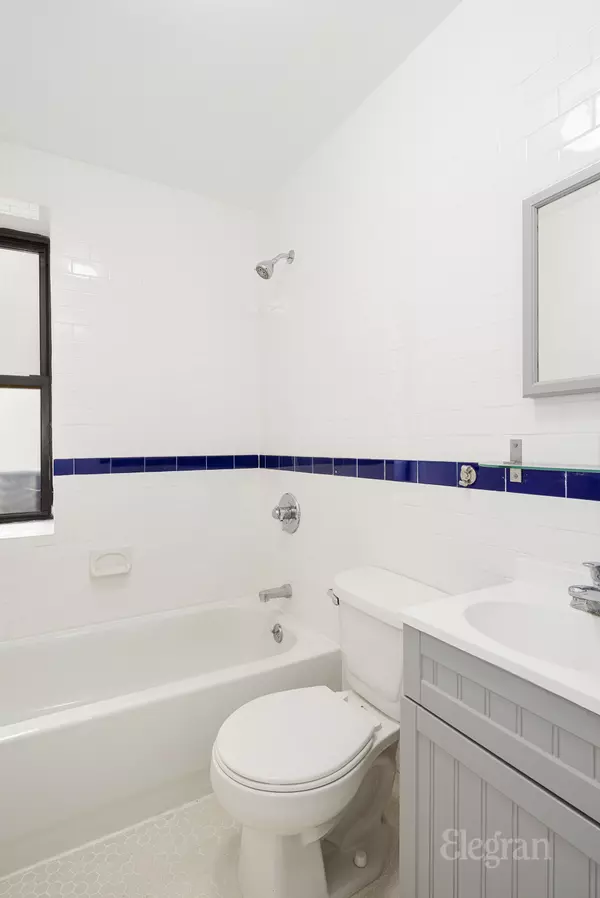 New York, NY 10026-4140,220 W 111th St #2B