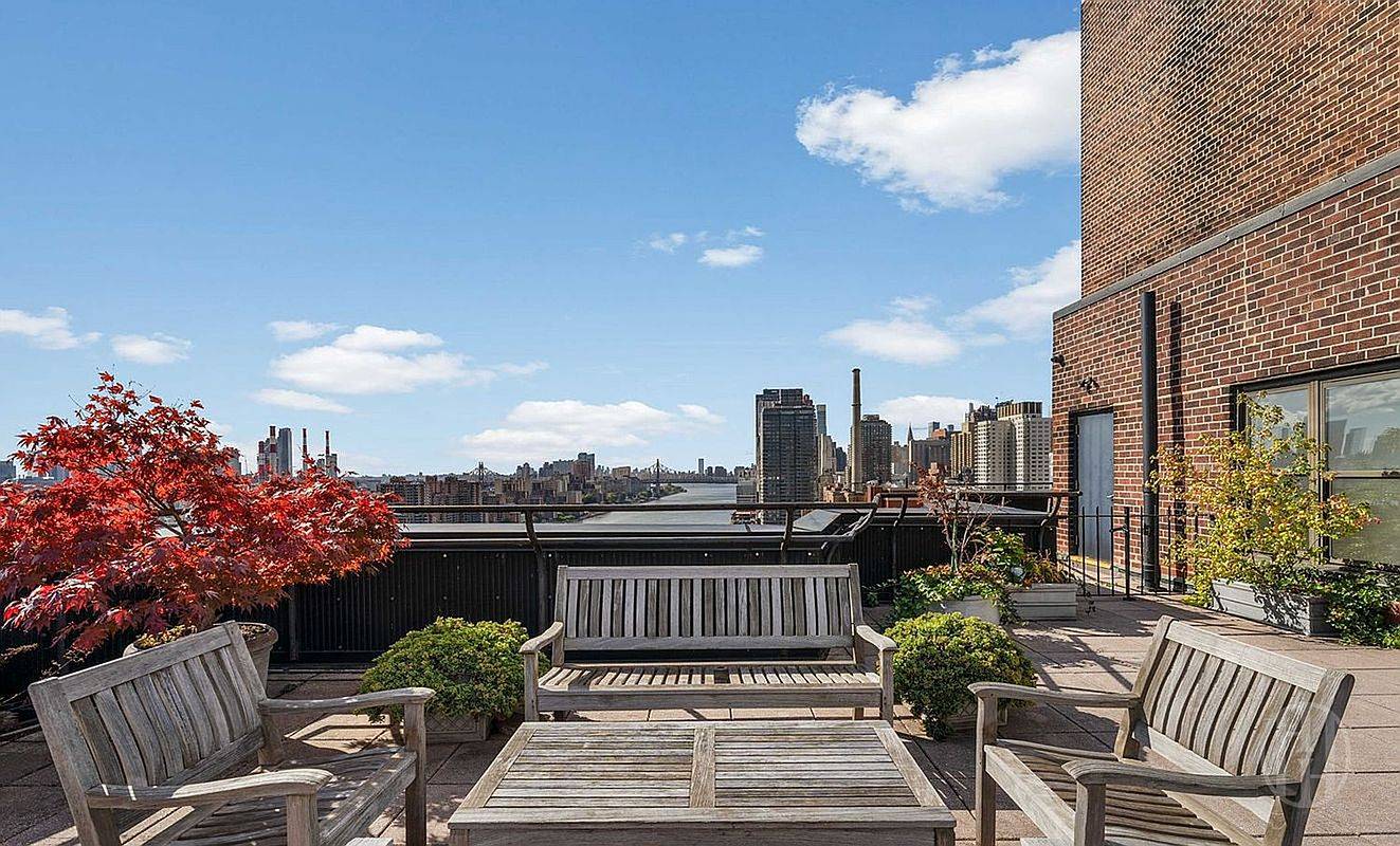 45 East End Avenue Upper East Side New York NY 10028