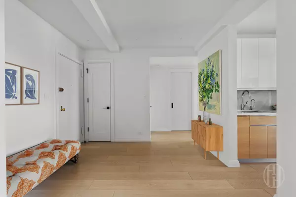 New York, NY 10028,45 E End Ave #10B