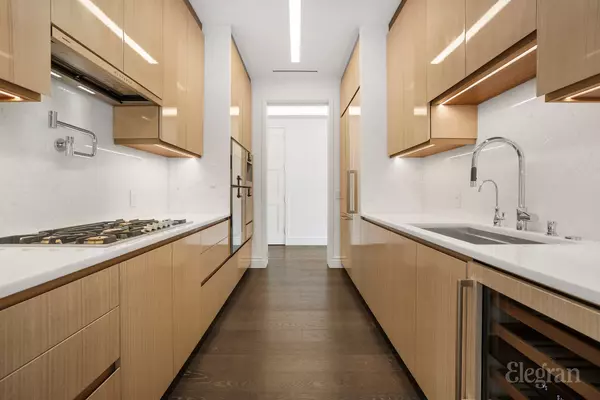 New York, NY 10001,35 Hudson Yards #6802
