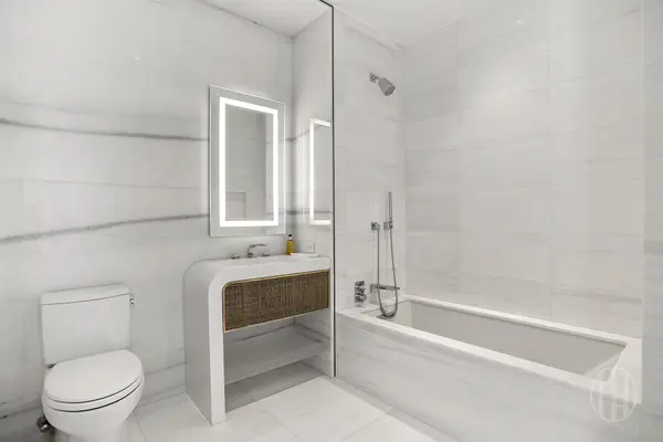 35 Hudson Yards #6802, New York, NY 10001
