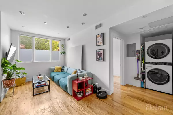 Brooklyn, NY 11221,725 Lafayette Ave #1A