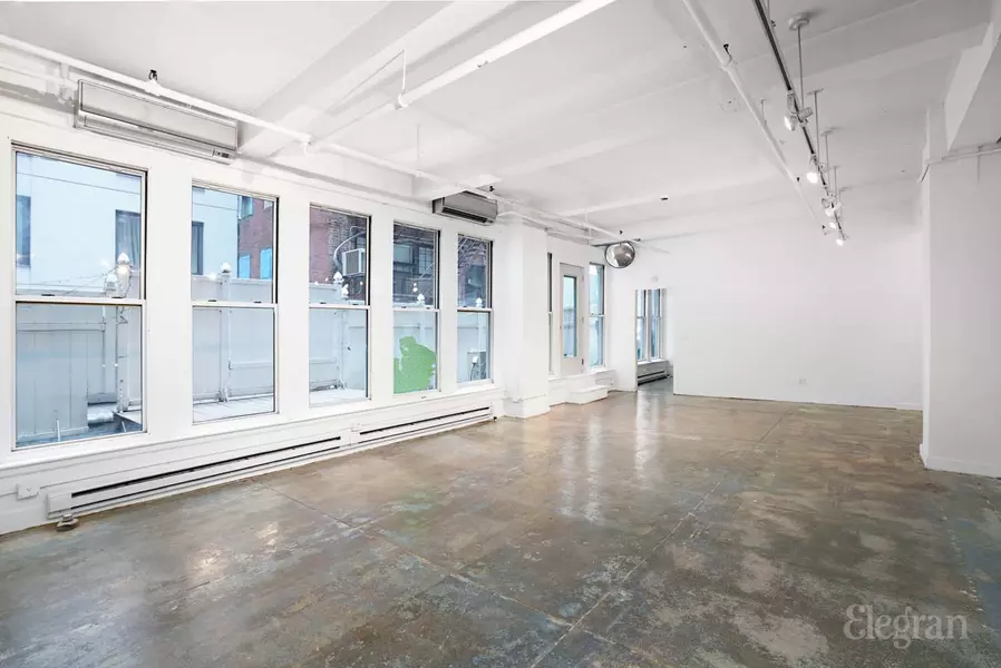208 W 30th St #202, New York, NY 10001