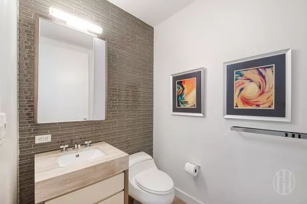 New York, NY 10005,75 Wall St #31G