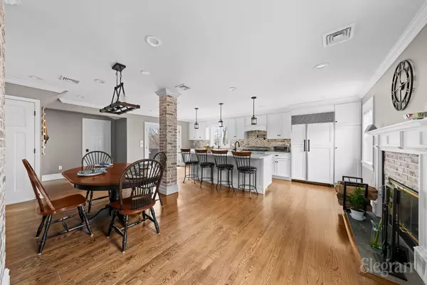 Pleasantville, NY 10570,49 Walnut St