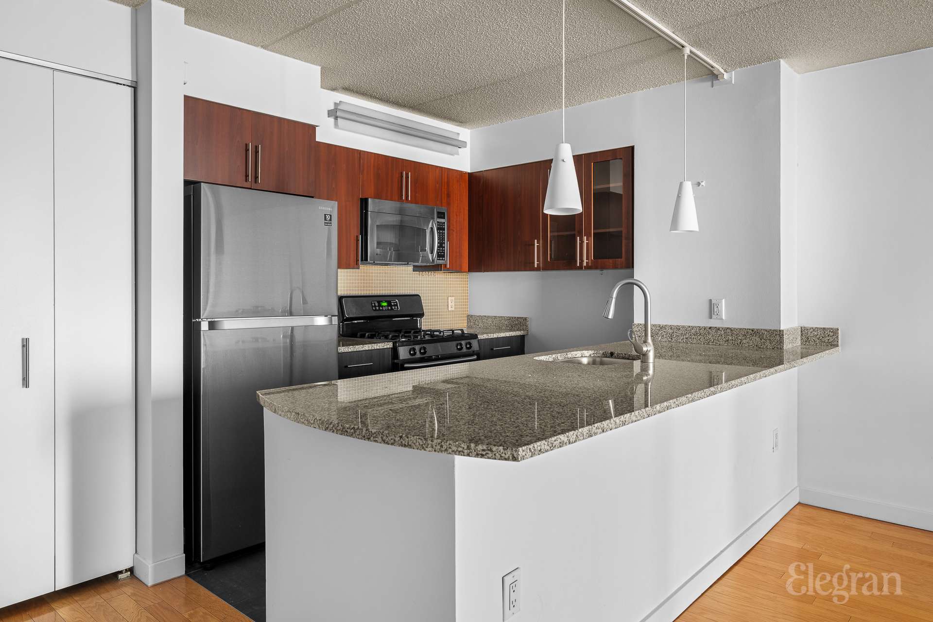 555 West 23rd Street Chelsea New York NY 10011