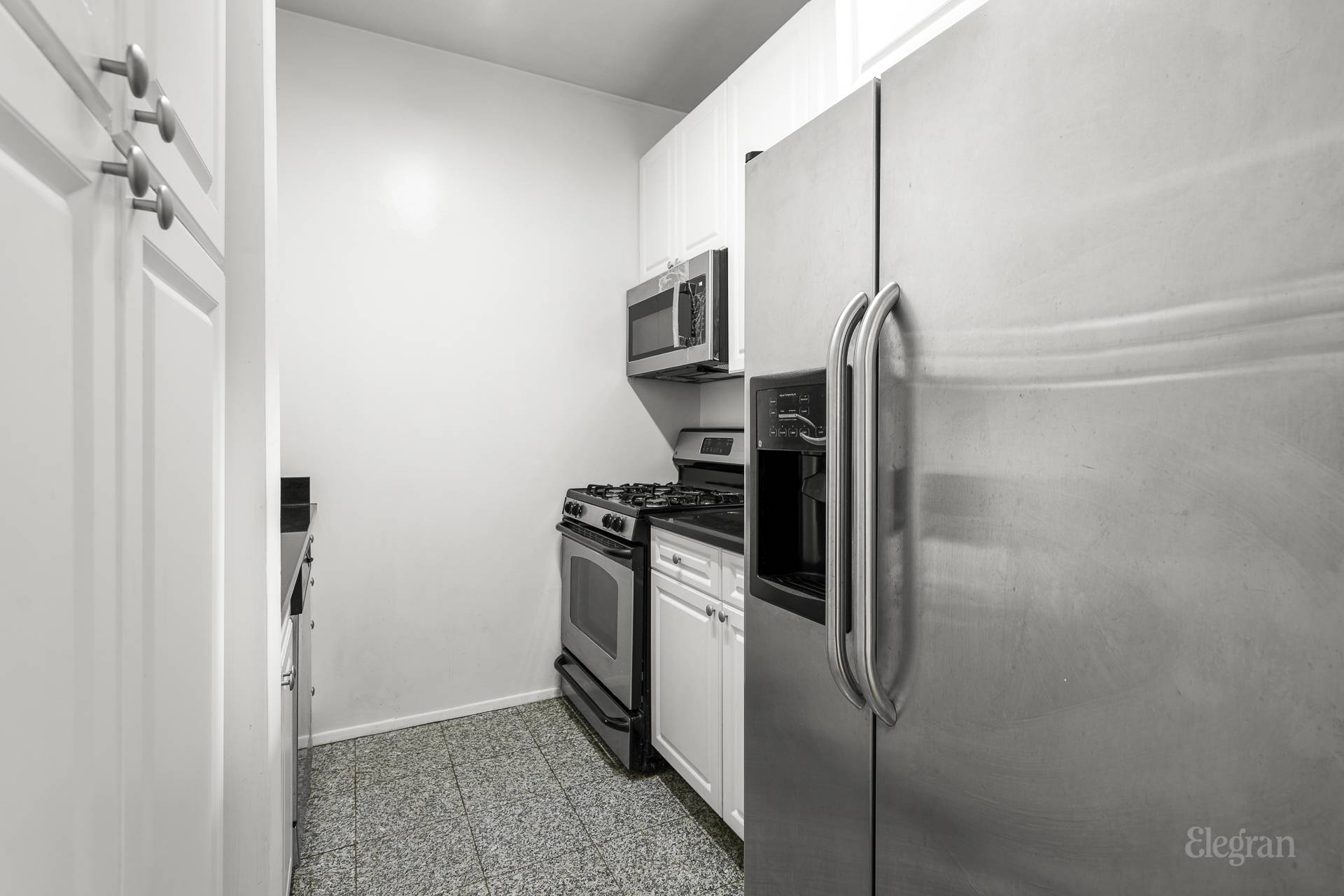 301 West 57th Street 40D Clinton New York NY 10019