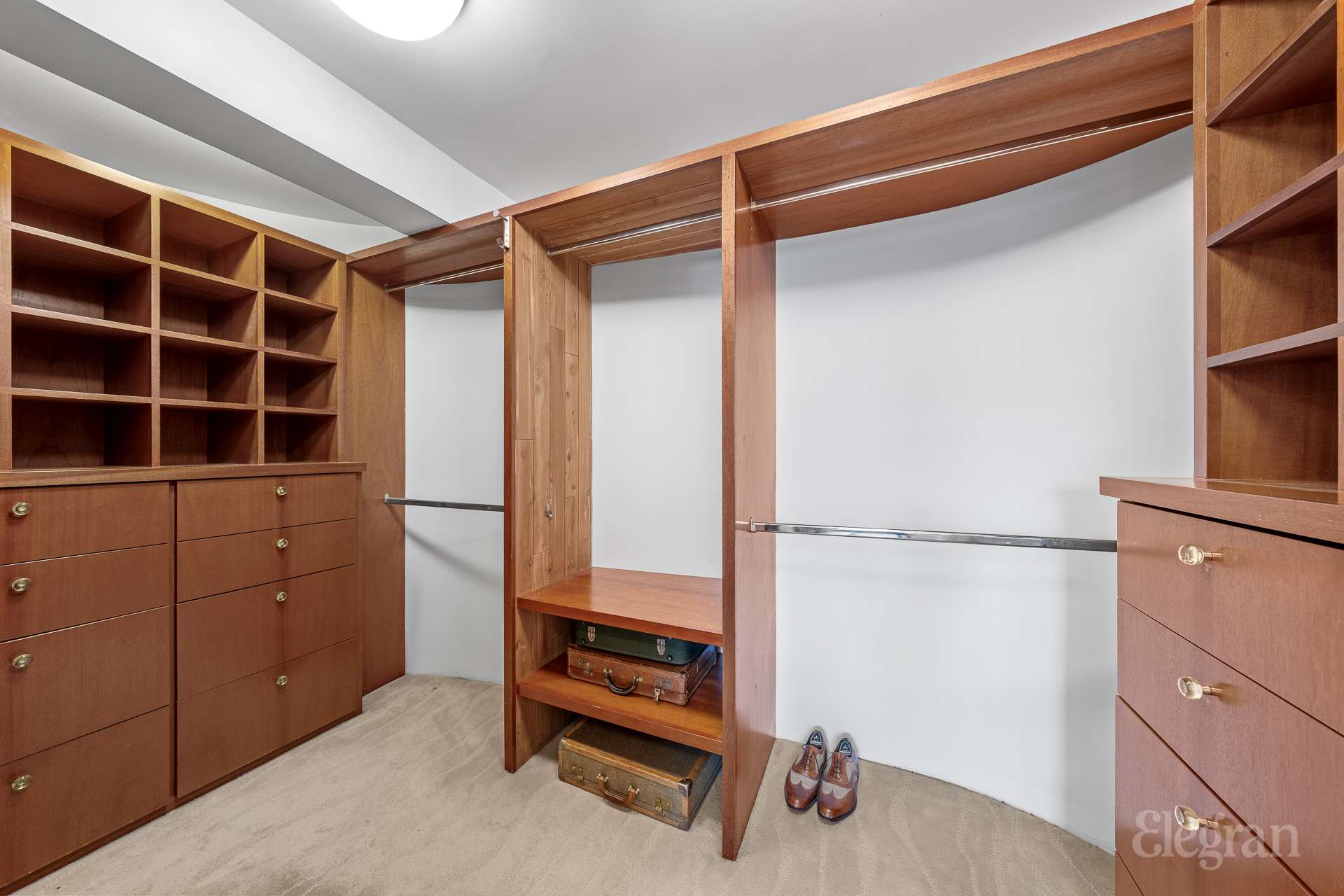 118 East 60th Street Upper East Side New York NY 10022