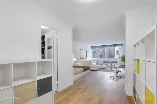 333 E 14th St #5L, New York, NY 10003