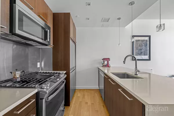 New York, NY 10029,342 E 110th St #4B
