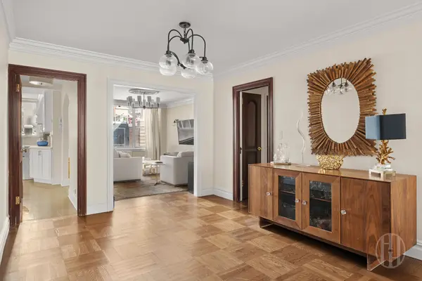139 E 63rd St #7A, New York, NY 10065