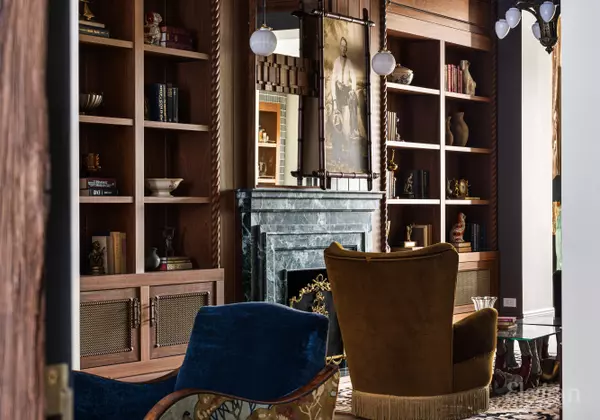 New York, NY 10011,153 W 12th St