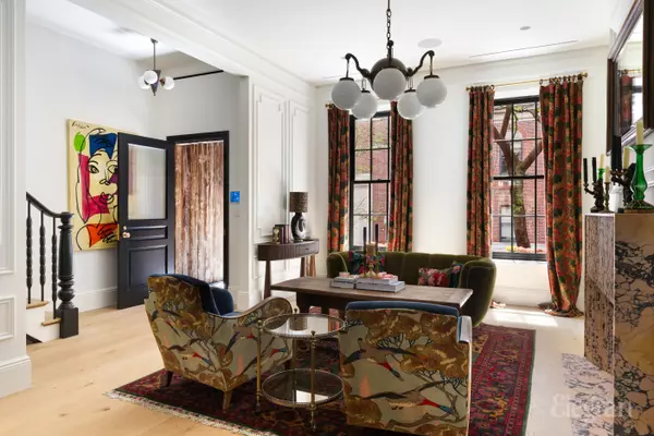 New York, NY 10011,153 W 12th St