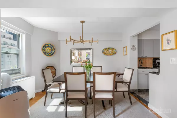 New York, NY 10019,100 W 57th St #18C