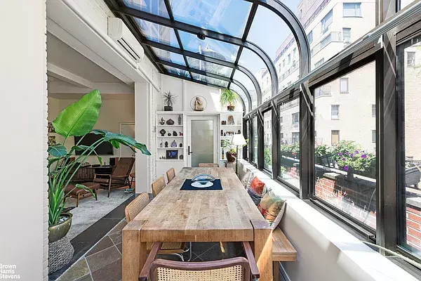 425 East 51st Street #10D, New York, NY 10022