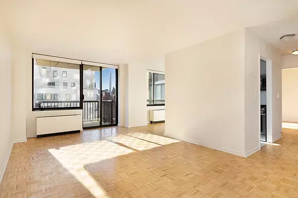 171 East 84th Street #18A, New York, NY 10028