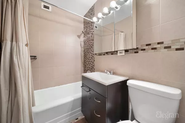 New York, NY 10019,116 Central Park S #7-B
