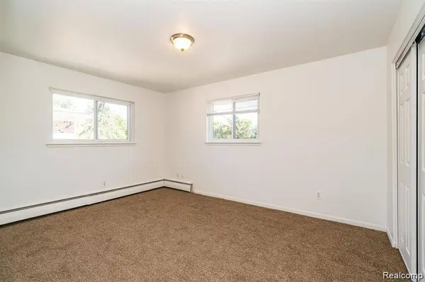 26145 SHOOK Road, Harrison Twp, MI 48045