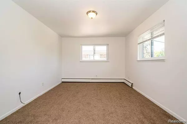 26145 SHOOK Road, Harrison Twp, MI 48045