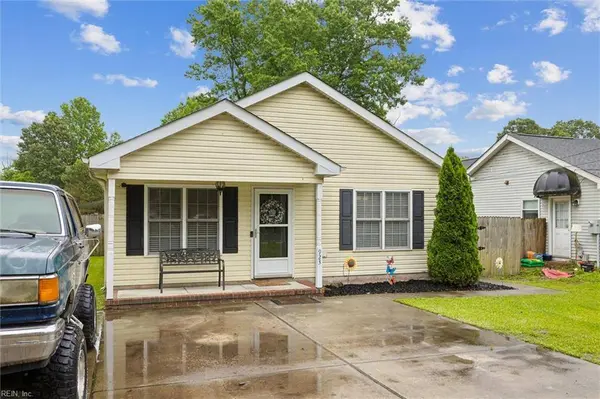 923 Oklahoma DR, Chesapeake, VA 23323