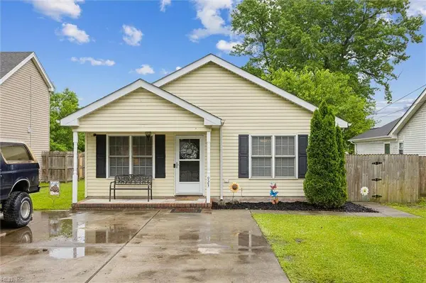 923 Oklahoma DR, Chesapeake, VA 23323