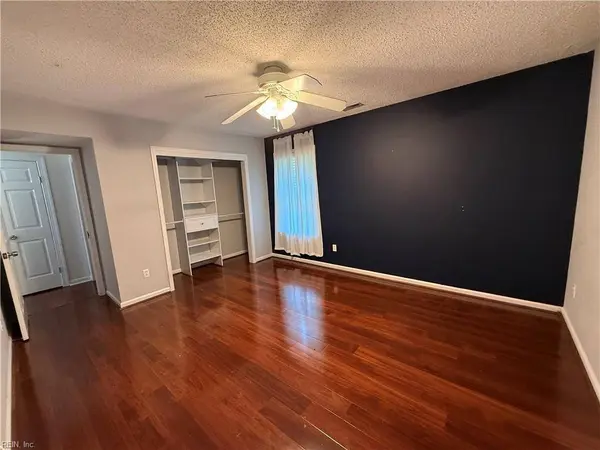 1621 Rechter CT, Virginia Beach, VA 23454