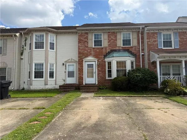 4857 Woods Edge RD, Virginia Beach, VA 23462