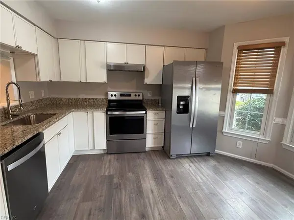 4857 Woods Edge RD, Virginia Beach, VA 23462