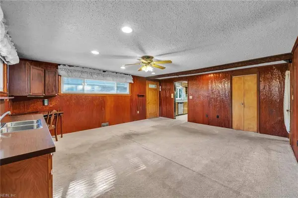 4841 Princess Anne RD, Virginia Beach, VA 23462