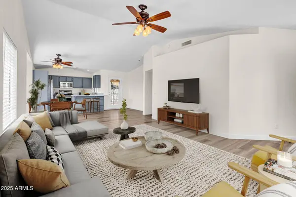 7952 W OREGON Avenue, Glendale, AZ 85303