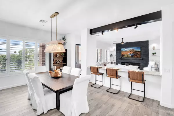 2989 N 44th St #3013, Phoenix, AZ 85018-7296