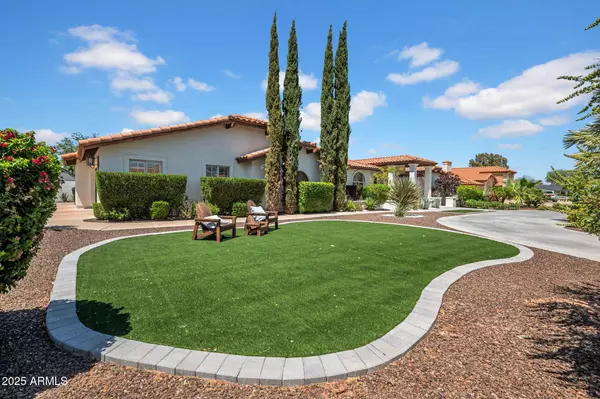 5320 W SOFT WIND Drive, Glendale, AZ 85310