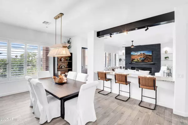 2989 N 44TH Street #3013, Phoenix, AZ 85018