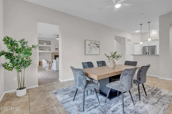 2989 N 44TH Street #2039, Phoenix, AZ 85018