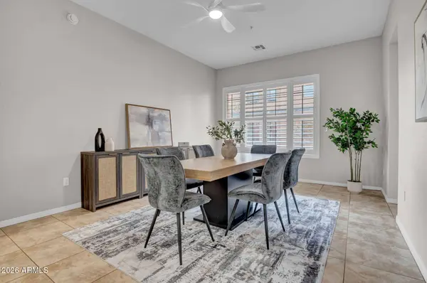 2989 N 44TH Street #2039, Phoenix, AZ 85018