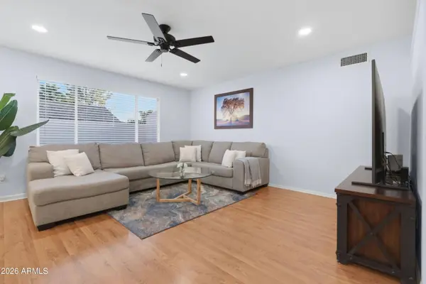 3353 W QUAIL Avenue, Phoenix, AZ 85027