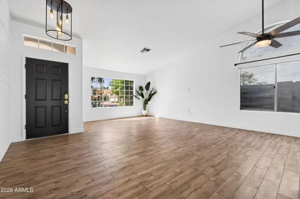 4532 E CHARLESTON Avenue, Phoenix, AZ 85032