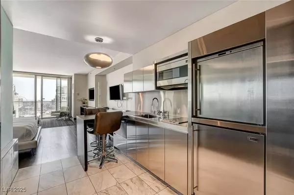 4381 W Flamingo RD #2716, Las Vegas, NV 89103