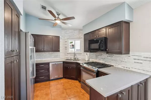 371 Legacy DR, Henderson, NV 89014