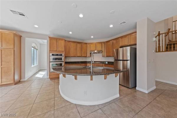 8228 Seven Falls ST, North Las Vegas, NV 89085